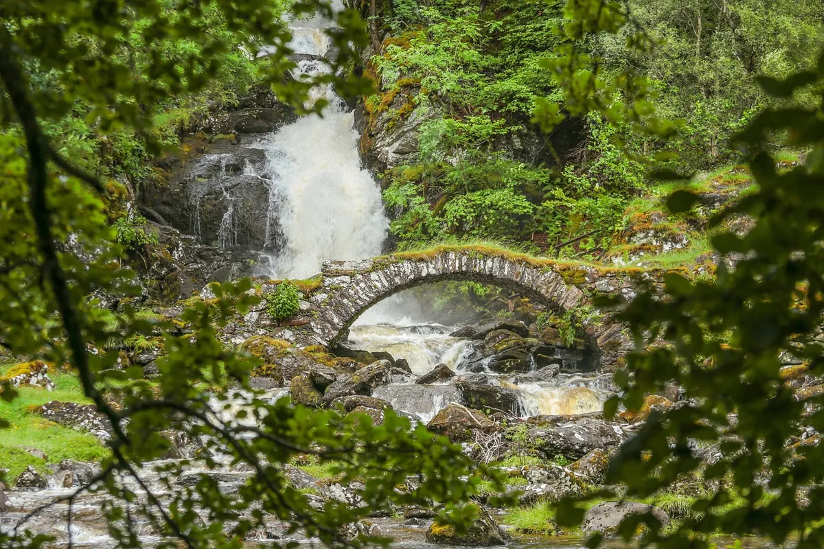 bridge, scotland, glenclova, bach, ruin, historical, landscape, romantic, mysterious, waterfall, flow, mood, fairytale, fantasy, mystical, nature, scotland, sco